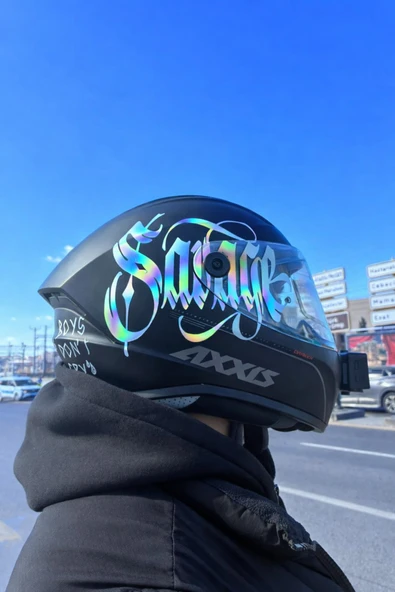 STCKRCO Savage Kask Sticker – Motor Kaskı İçin Premium Yazı Sticker Hologram ürün görseli 1