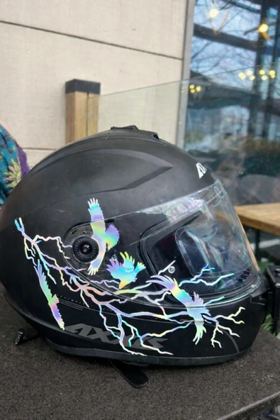 STCKRCO Yıldırım Kask Sticker – Kuzgun Kask Sticker - Motor Kaskı İçin Premium Sticker Hologram ürün görseli 1