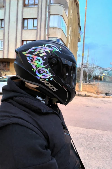 STCKRCO Create Kask Sticker – Motor Kaskı İçin Premium Yazı Kaligrafik Sticker Hologram ürün görseli 1