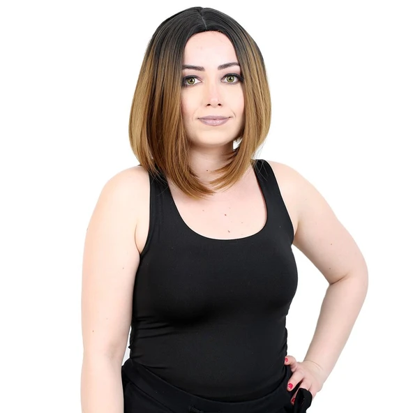 Kahkülsüz Düz Kısa Fiber Sentetik Peruk / Siyah / Karamel Ombreli ürün görseli 1