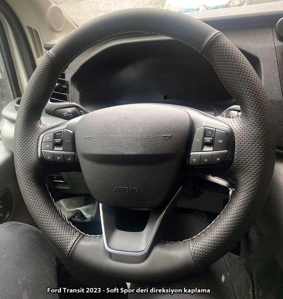 Ford Focus 4 Araca Özel Direksiyon Kılıfı NOKTALI NAPA DERİ SİYAH İPLİ ürün görseli 1