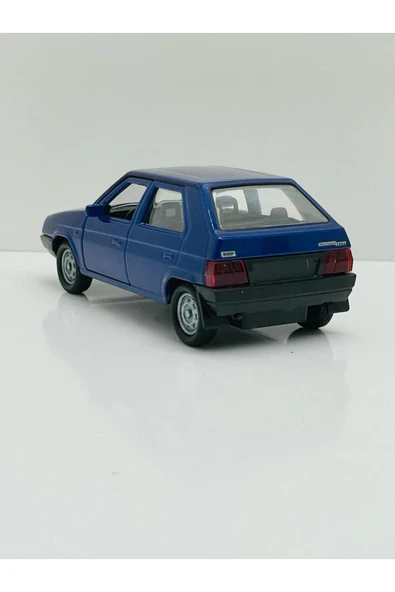 Welly 1:36 Skoda Favorit DieCast Çek Bırak Model Metal Araba - Resim 2
