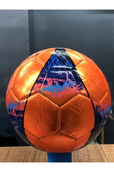 Parlak Dikişli Futbol Topu 5 Numara ve Şişirme Pompası ürün görseli 1