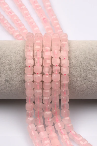 Pembe Kuvars Doğal Taş Dizi 6 mm Küp Kesim - DZ-1171 ürün görseli 1