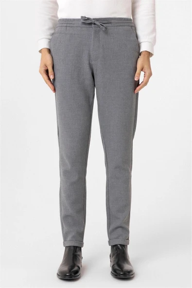 Gri Slim Fit Düz Jogger Pantolon ürün görseli 1