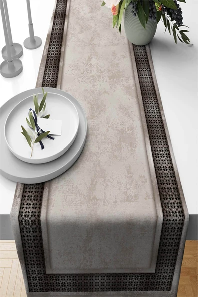 Bej Çerçeveli Desen Premium Masa Örtüsü Runner RNR398 ürün görseli 1