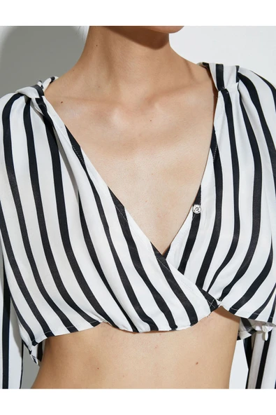 Kapşonlu Crop Bluz V Yaka - Resim 5