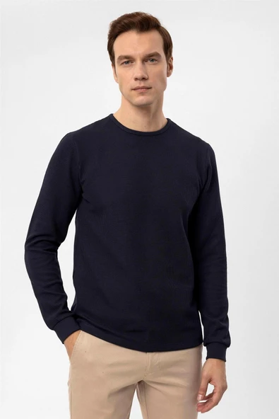 O Yaka Slim Kalıp Armürlü Sweatshirt ürün görseli 1