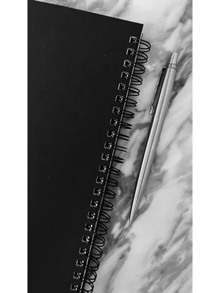 A5 Boyutunda 100 Yapraklı Spiralli Defter, Siyah Kapak ürün görseli 1