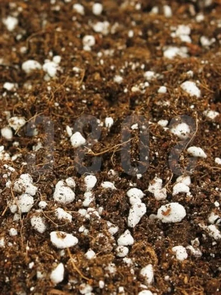 10 LT Kapasiteli Özel Karışım Saksı Harcı ürün görseli 1