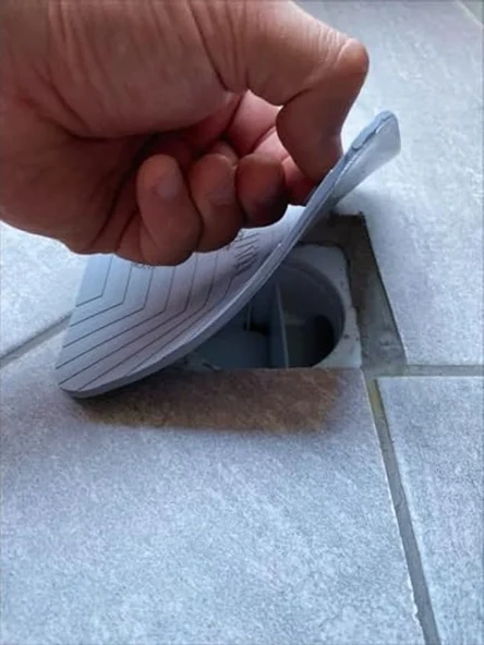 Koku Önleyici Gider Kapağı, Su Geçirmez ve Böcek Önleyici Tasarım ürün görseli 1