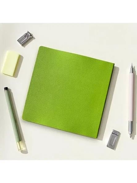 Fıstık Yeşili Noktalı Not Defteri, 16.5x16.5 cm, 96 Yaprak ürün görseli 1