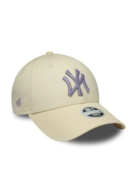 Metallic Logo 9Forty Neyyan Kadın Bej Şapka ürün görseli 1