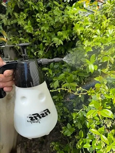 2 Litre Kapasiteli Basınçlı Pompa - Bahçe Sulama İçin Pratik - Resim 2