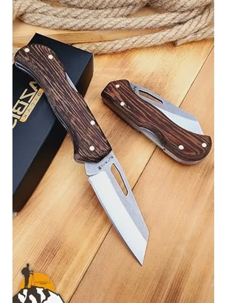 Outdoor kullanıma uygun kamp çakısı, pratik ve taşınabilir ürün görseli 1