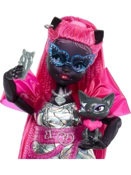 Catty Noir Bebek ve Aksesuar Seti - Resim 3