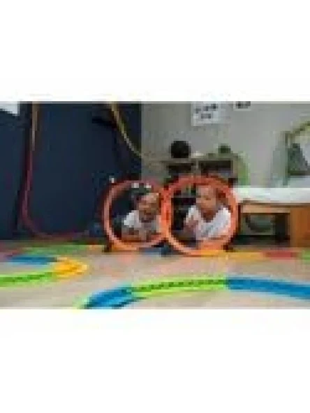 Uzun Raylı FleXtreme Superlooping Oyun Seti - Resim 3
