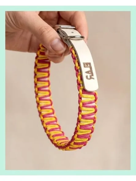 Ayarlanabilir ve Dayanıklı El Yapımı Paracord Köpek Tasması ürün görseli 1