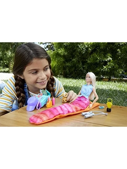 Kampa Giden Barbie Oyun Seti, 10'dan Fazla Aksesuar - Resim 2