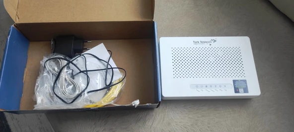 PTTAVM: ZTE ZXHN H168A 4 Port 1200 Mbps 5GHz VDSL2 Modem Yeniden
