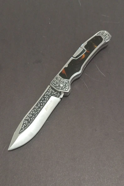 MTech USA MTA3154 Özel İşlemeli Kehribar Desenli 440 Çelik Kompakt Cep Çakısı ürün görseli 1