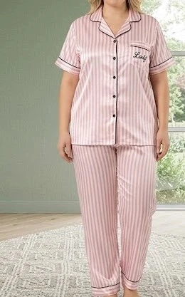 Bicomi Büyük Beden Lüks Saten Pijama Takımı – Gece Boyu Kusursuz Konfor ve Zarafet ürün görseli 1
