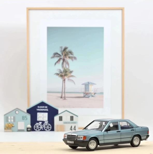 Norev 183828 1/18 Mercedes-Benz 190 E 1984 Light Blue Metallic ürün görseli 1