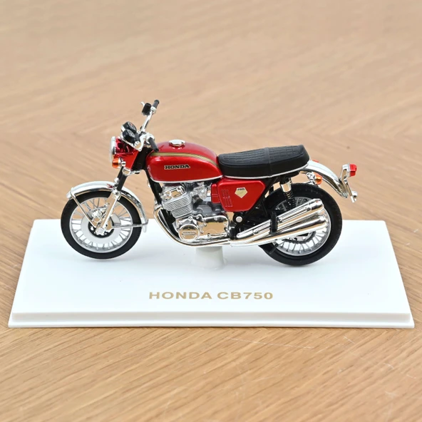 PTTAVM: Norev 182026 1/18 Honda CB750 1969 Red Metallic