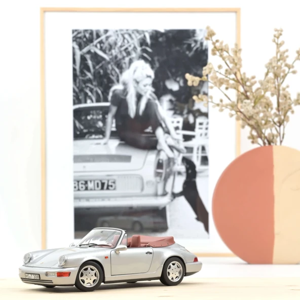 Norev 187330 1/18 Porsche 911 Carrera 2 Cabriolet 1990 Silver ürün görseli 1