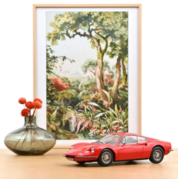 Norev 187800 1/18 Ferrari Dino 246 GT 1968 Red ürün görseli 1