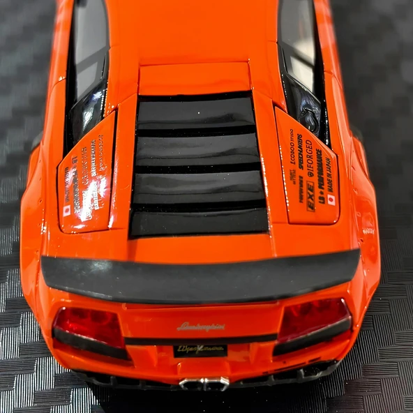 Scale Box 1/64 Lamborghini Gallardo - Resim 4
