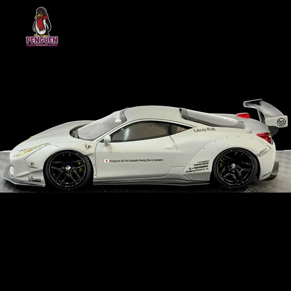 M. C. E. 1/64 Ferrari 458 Italia - Resim 4