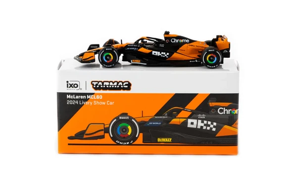 Tarmac Works X iXO Models 1/64 McLaren MCL60 2024 Livery Show Car - GLOBAL64 T64G-F070-2024 ürün görseli 1