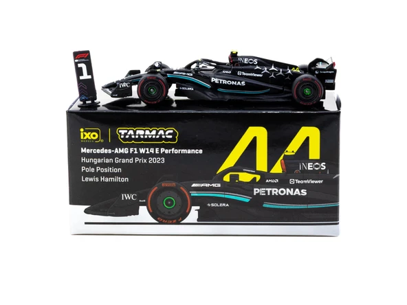 Tarmac Works X iXO Models 1/64 Mercedes-AMG F1 W14 E Performance Hungarian Grand Prix 2023 Pole Position Lewis Hamilton ürün görseli 1