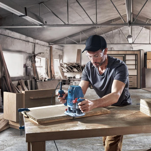 Bosch GOF 130 Freze - Resim 5