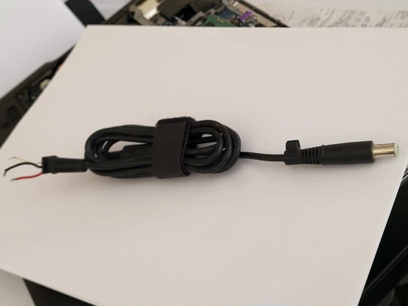 Hp Ve Dell 1.8 Metre 7.4 Mm X 5.0 Mm Için Iğne Uçlu Dc Kablo ürün görseli 1