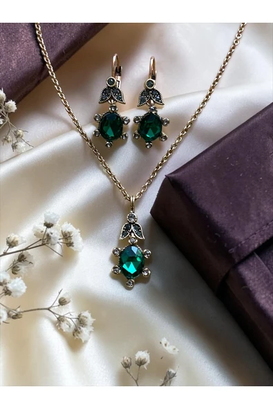 Oval Kristal Taşlı Kolye ve Küpe Seti - Resim 3