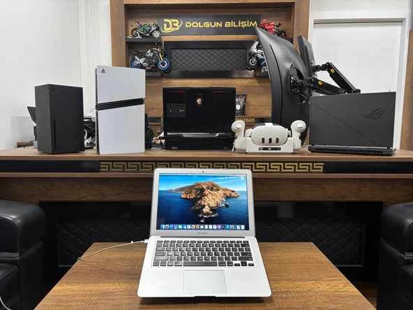 Apple MacBook Air 13" 2013 4GB RAM 128GB SSD Dizüstü Bilgisayar (İKİNCİ EL) ürün görseli 1