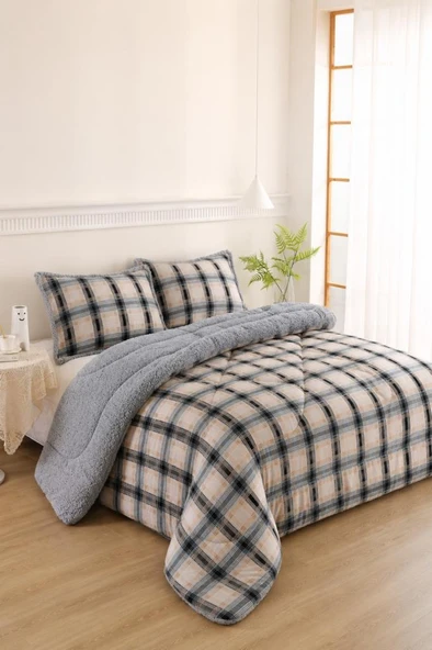 Karmen Desenli Peluş Çift Kişilik Comforter Set ürün görseli 1