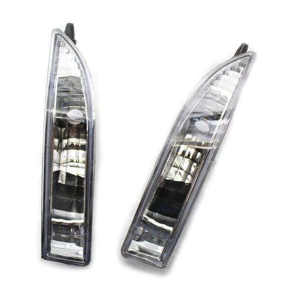 Toyota Corolla 2002-2004 Sis Lambası Sağ (E12) (Oem No: 81211-12150) ürün görseli 1