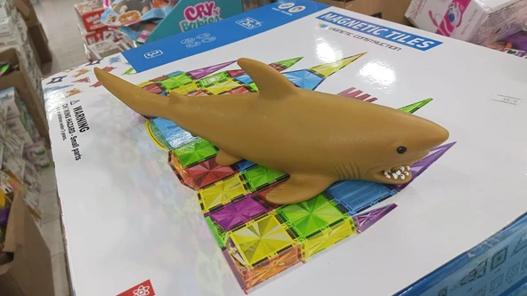 Plastik Oyuncak Büyük Boy Hayvan Boğa Başlı Köpekbalığı Bull Shark 23 cm ürün görseli 1