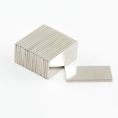 5 Adet 15X10X1.5 Mm Köşeli Neodyum Mıknatıs N35 Magnet Dayanıklı Nikel Kaplama ürün görseli 1