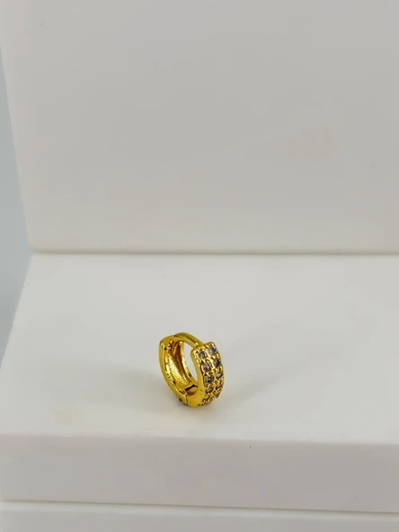 Zirkon Taşlı Uç Kısmı : Pirinç Kıkırdak Bar Uzunluğu : 6 Mm / Bar Kalınlığı 0.8 Mm / Top Boyu 3 Mm / Çap 6 Mm - Pt0076-1 ürün görseli 1