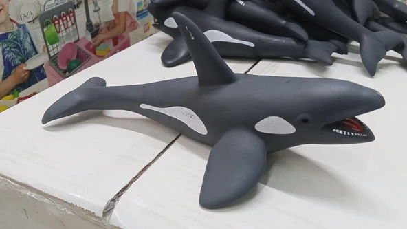Plastik Oyuncak Büyük Boy Hayvan Orka Katil Balina 23 cm ürün görseli 1