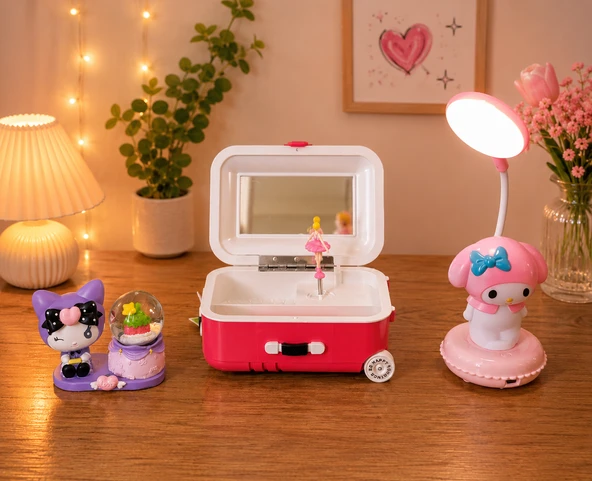 Valiz Tasarımlı Balerinli Takı Kutusu ve Kuromi My Melody Masa lamba Seti ürün görseli 1