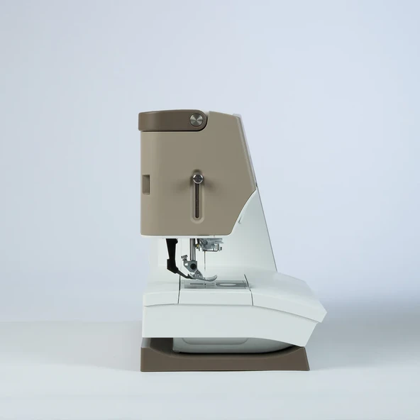 PFAFF Creative Elevate 680 Nakış ve Dikiş Makinesi Üniteli - Resim 5
