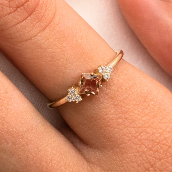 Gümüş Yüzük - Zultanit Taşlı Alyans Yüzük-0.40Karat Topaz Evlilik Teklifi 925 Ayar Kadın Gümüş Yüzük ürün görseli 1