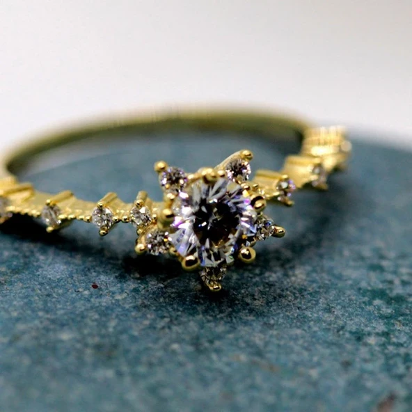 Evlilik Teklifi Altın Yüzük - 14 Ayar Altın Vintage 0.85 Ct Zirkon Taşlı Kadın Yüzük - Sevgiliye ürün görseli 1