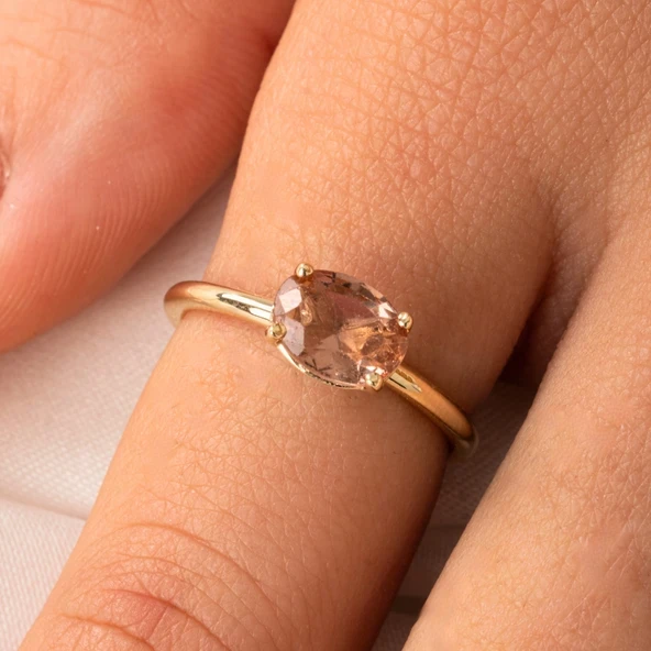 Gümüş Yüzük - 1.10 Karat Yan Zultanit Taşlı Octagon Swarovski 925 Ayar Gümüş Evlilik Teklifi Yüzüğü ürün görseli 1