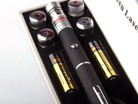 Yeşil Lazer Pointer 50 Mw 15 Km Etkili (5 Başlıklı) ürün görseli 1